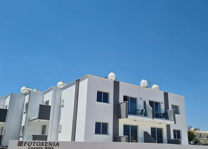 Fotoxenia Luxury Apts