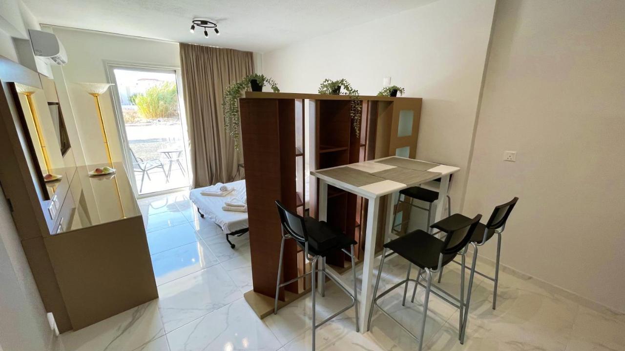 דירה Fotoxenia Luxury Apts